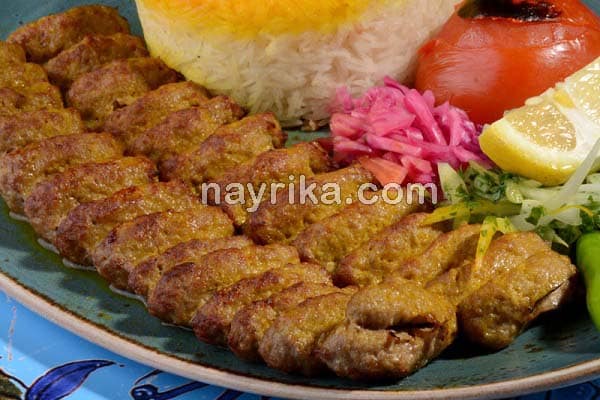 کباب کوبیده, کباب کوبیده رستورانی, ادویه مخصوص کباب کوبیده, طرز تهیه کباب کوبیده خانگی, چرا کباب کوبیده سفت می شود, برای آبدار شدن کباب کوبیده, طرز تهیه کباب کوبیده در فر, گوشت کباب کوبیده, برای آبدار شدن کباب کوبیده, طرز تهیه کباب کوبیده بناب, کباب, عکس کباب, عکس کباب کوبیده