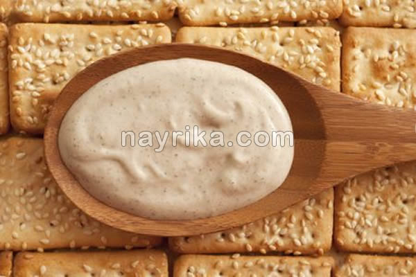 ارده, ارده کنجد, ارده چیست, خواص ارده, مضرات ارده, طبع ارده, ارده و لاغری, خواص ارده و عسل, طریقه مصرف ارده کنجد, آیا ارده چاق کننده است, طرز تهیه ارده, ارده در بارداری, کالری ارده, کالری یک قاشق ارده, یک قاشق ارده چند کالری دارد