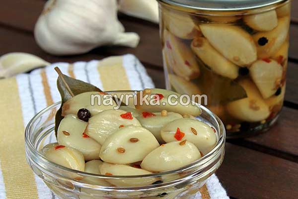 سیر ترشی, طرز تهیه سیر ترشی خانگی, محل نگهداری سیر ترشی, طرز تهیه سیر ترشی شمالی فوری, طرز تهیه سیر ترشی سفید رنگ, طرز تهیه سیر ترشی با سرکه قرمز, سیر ترشی فوری با رب انار, سیر ترشی حبه ای, خواص سیر ترشی ۲۰ ساله, خواص سیر ترشی از نظر طب سنتی, خواص سیر ترشی برای کودکان, خواص سیر ترشی در بارداری, سیر ترشی فشار خون, طرز تهیه سیر ترشی با رب انار, خواص سیر ترشی بیست ساله, خواص سیر ترشی ۲۰ ساله, سیر ترشی خانگی