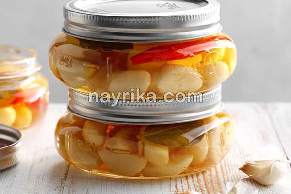 سیر ترشی, طرز تهیه سیر ترشی خانگی, محل نگهداری سیر ترشی, طرز تهیه سیر ترشی شمالی فوری, طرز تهیه سیر ترشی سفید رنگ, طرز تهیه سیر ترشی با سرکه قرمز, سیر ترشی فوری با رب انار, سیر ترشی حبه ای, خواص سیر ترشی ۲۰ ساله, خواص سیر ترشی از نظر طب سنتی, خواص سیر ترشی برای کودکان, خواص سیر ترشی در بارداری, سیر ترشی فشار خون, طرز تهیه سیر ترشی با رب انار, خواص سیر ترشی بیست ساله, خواص سیر ترشی ۲۰ ساله, سیر ترشی خانگی