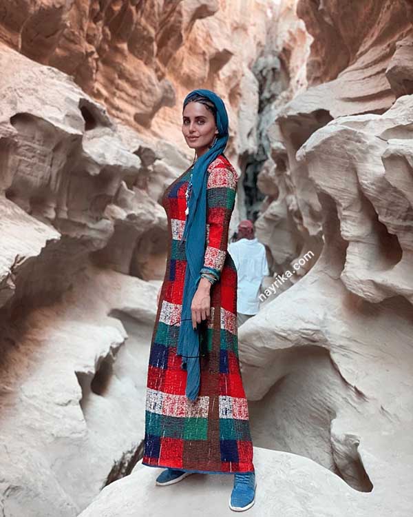 الناز شاکردوست, الناز شاکردوست و همسرش, عروسی الناز شاکردوست و همسرش, الناز شاکردوست رقص, الناز شاکردوست قبل از عمل, الناز شاکردوست و همسرش حقیقی, بیماری الناز شاکردوست, الناز شاکردوست در بیمارستان, الناز شاکردوست درگذشت, هواداری الناز از پرسپولیس, جراحی های الناز شاکر دوست, سرگرمی های الناز شاکردوست, فعالیت های هنری الناز شاکر دوست