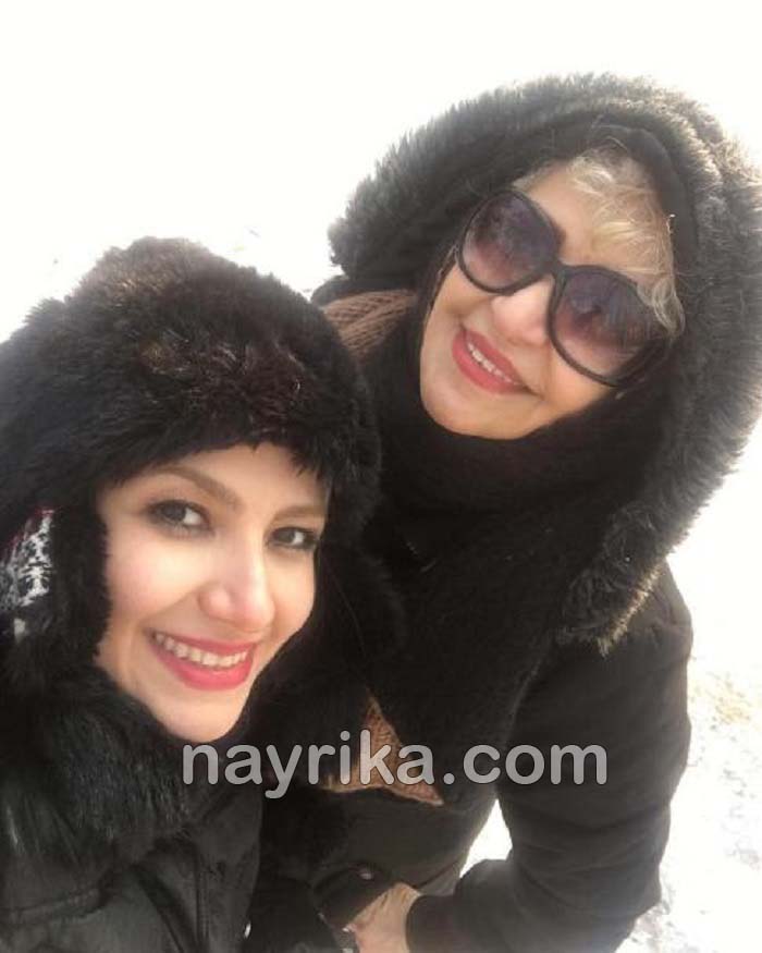 مریلا زارعی, بیوگرافی مریلا زارعی و  همسر ش, مادر مریلا زارعی , ملیکا و مریلا زارعی, مریلا زارعی مهدی رجبی, چرا مریلا زارعی ازدواج نکرده, مریلا زارعی و حاتمی کیا, آخرین فیلم مریلا زارعی, فیلم جدید مریلا زارعی, ملیکا زارعی, مریلا زارعی در دورهمی, مریلا زارعی در خندوانه