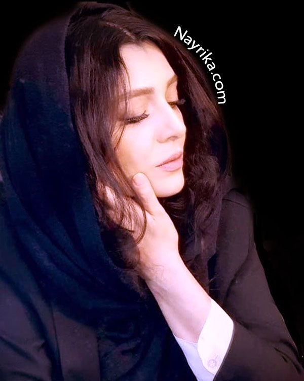 ساره بیات, بیوگرافی ساره بیات, ازدواج ساره بیات, خانواده و مادر  ساره بیات, قد و وزن ساره بیات, سن ساره بیات, قبل عمل و بعد عمل ساره بیات, عکس ساره بیات در عاشقانه