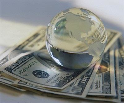 دلار هنوز شانس دارد / شانس دلار را برای صعود بیشتر از سایر رقبا
