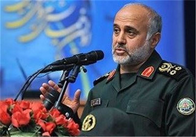 جلسه فرماندهان ارشد نظامی برای بررسی تهدیدات پیشِرو/ تأکید سرلشکر رشید بر ارتقای توان دفاعی با تأمین نیازهای نیروهای مسلح جلسه فرماندهان ارشد نظامی برای بررسی تهدیدات پیشِرو/ تأکید سرلشکر رشید بر ارتقای توان دفاعی با تأمین نیازهای نیروهای مسلح