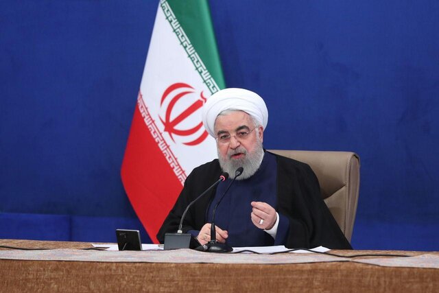 تاکید رئیس جمهور بر آمادهسازی فوری برنامههایی برای کنترل بیماری در استانهای قرمز تاکید رئیس جمهور بر آمادهسازی فوری برنامههایی برای کنترل بیماری در استانهای قرمز