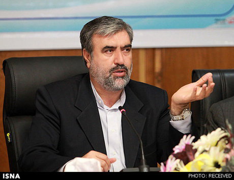 عزیزی: آغاز فساد ستیزی از خود دستگاه قضا کاری ارزشمند بود عزیزی: آغاز فساد ستیزی از خود دستگاه قضا کاری ارزشمند بود