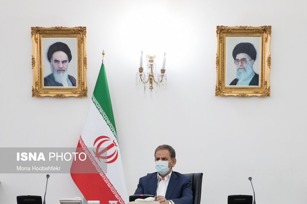 هیچکس نمیتواند نسبت به کوه دماوند تعرض و دخلوتصرف داشته باشد هیچکس نمیتواند نسبت به کوه دماوند تعرض و دخلوتصرف داشته باشد