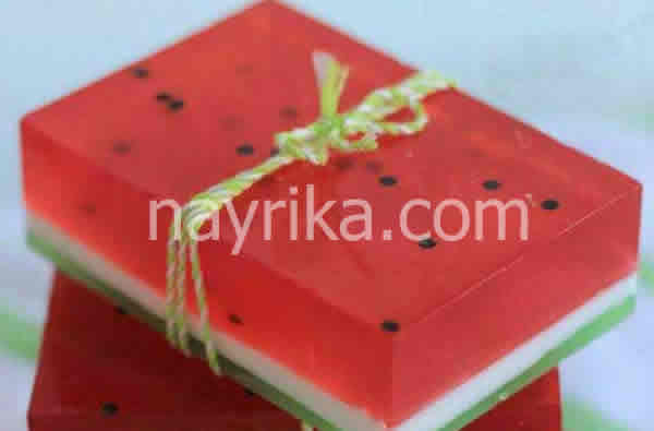 ژله هندوانه شب یلدا, ژله هندوانه در ظرف پیرکس, ژله هندوانه, ژله هندوانه ای, طرز تهیه ژله هندوانه ساده, طرز تهیه ژله هندوانه لیوانی, ژله سه رنگ هندوانه ای, ژله هندوانه ای راحت, طرز درست کردن ژله هندوانه شب یلدا, آموزش ژله هندوانه ای شب یلدا, ژله هندوانه یلدا, طرز تهیه ژله هندوانه, ژله هندوانه برای شب یلدا, طرز تهیه ژله بستنی هندوانه ای, ژله هندوانه ای شب یلدا, ژله رولی هندوانه ای, ژله هندوانه با بستنی, درست کردن ژله هندوانه, طرز تهیه ژله هندوانه ای, طرز تهیه ژله هندوانه شب یلدا, عکس ژله هندوانه ای شب یلدا