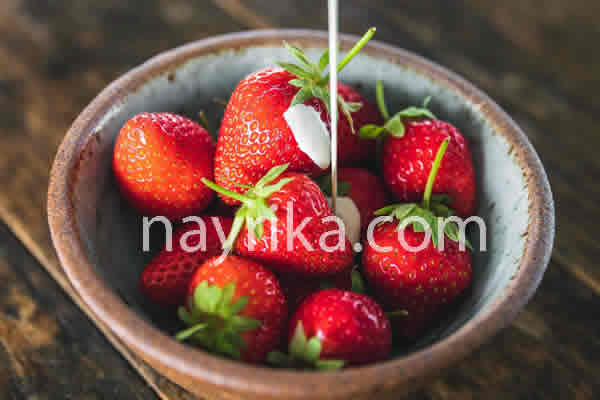 مضرات توت فرنگی توت فرنگی, طبع توت فرنگی, خواص توت فرنگی, مضرات توت فرنگی, مزاج توت فرنگی